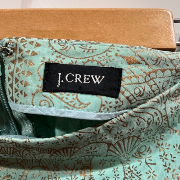 Skirt - Picture 2 of 3